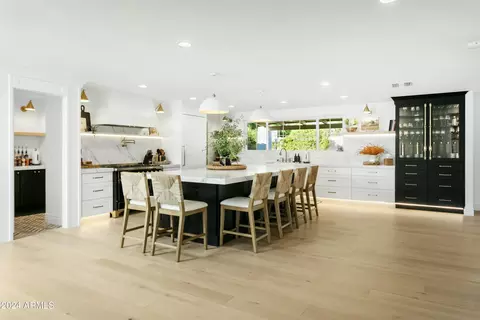 2246 E Bethany Home Rd, Phoenix, AZ 85016