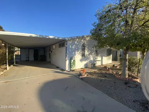 3721 N Illinois Ave, Florence, AZ 85132