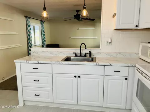 1804 W Tepee St #64, Apache Junction, AZ 85120 photo 9