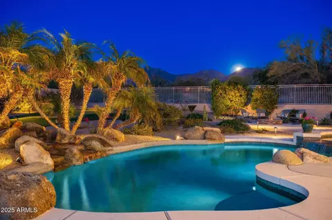 10756 E Ludlow Dr, Scottsdale, AZ 85255
