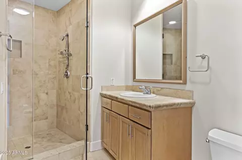 Bath - 2211 E Camelback Rd #201, Phoenix, AZ 85016 photo 3 of 3