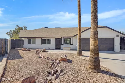 1104 N Oak Ct, Gilbert, AZ 85233