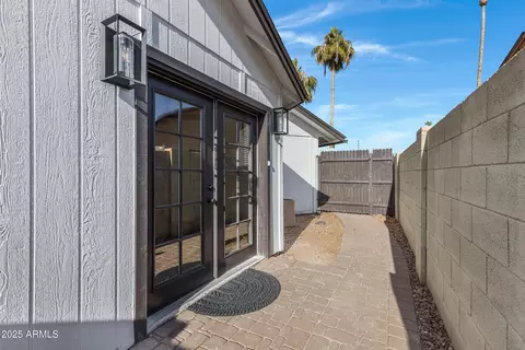 1104 N Oak Ct, Gilbert, AZ 85233 photo 40