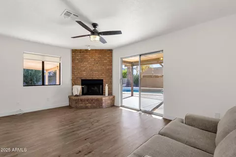 2647 Evergreen St, Mesa, AZ 85213 photo 11