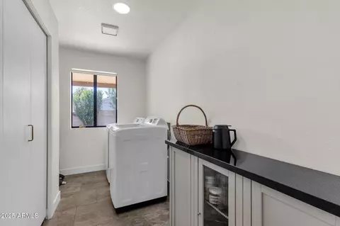2647 Evergreen St, Mesa, AZ 85213 photo 9