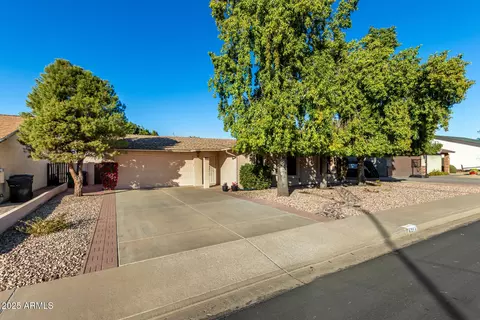 6258 E Ivy St, Mesa, AZ 85205