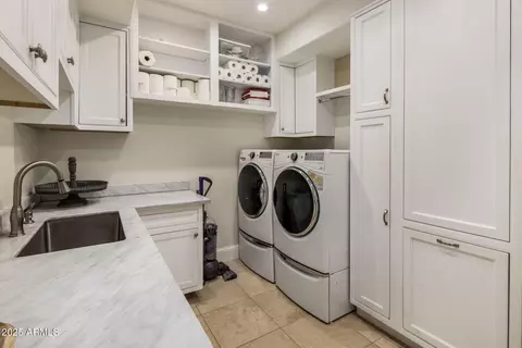 Other - 7040 N 1st Ave, Phoenix, AZ 85021 photo 6 of 13
