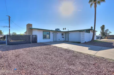 6649 W Orange Dr, Glendale, AZ 85301
