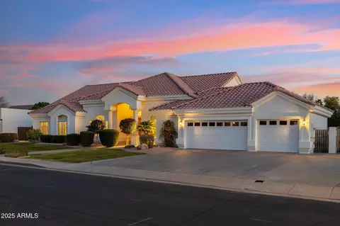 Exterior - 1743 E Menlo St, Mesa, AZ 85203 photo 8 of 9