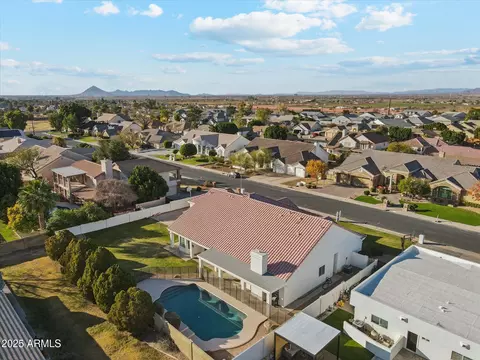 View/Area - 1743 E Menlo St, Mesa, AZ 85203 photo 3 of 7