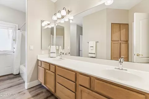 Bath - 1743 E Menlo St, Mesa, AZ 85203 photo 3 of 4