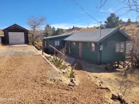 20 Yuma Trl, Bisbee, AZ 85603