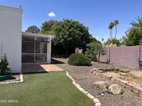 Exterior - 136 E Boca Raton Rd, Phoenix, AZ 85022 photo 12 of 20