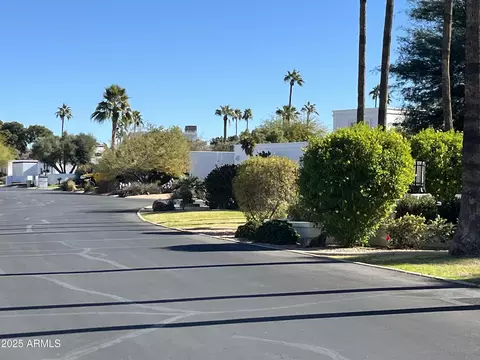 Exterior - 136 E Boca Raton Rd, Phoenix, AZ 85022 photo 16 of 20