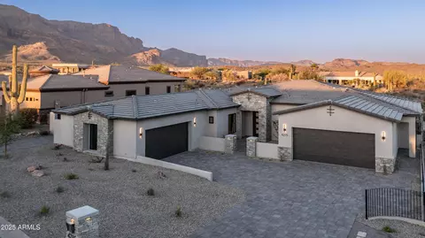 4215 S Willow Springs Trl, Gold Canyon, AZ 85118