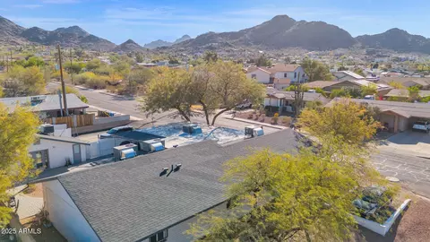 View/Area - 1404 E Mountain View Rd, Phoenix, AZ 85020 photo 4 of 6