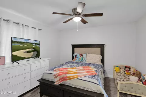 Bedroom - 1404 E Mountain View Rd, Phoenix, AZ 85020 photo 1 of 1