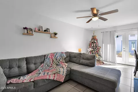 Living - 1404 E Mountain View Rd, Phoenix, AZ 85020 photo 1 of 1