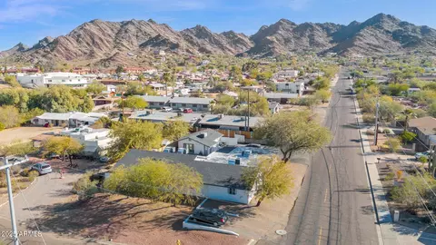 View/Area - 1404 E Mountain View Rd, Phoenix, AZ 85020 photo 1 of 6