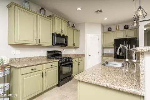 2972 E Ironside Ln, Gilbert, AZ 85298 photo 11