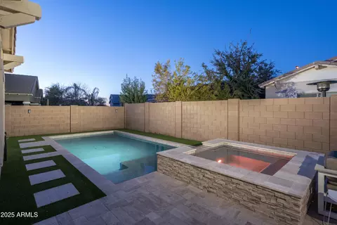 2972 E Ironside Ln, Gilbert, AZ 85298 photo 2