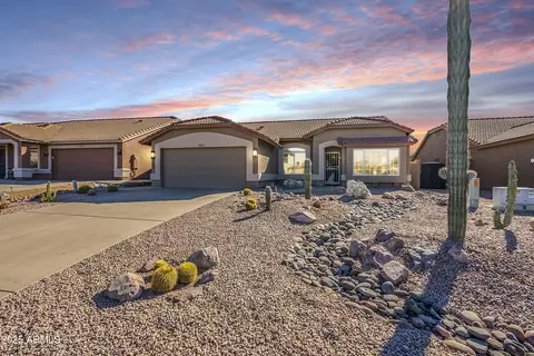 10255 E Golden Rim Cir, Gold Canyon, AZ 85118