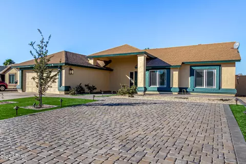 5660 N 78th Ave, Glendale, AZ 85303