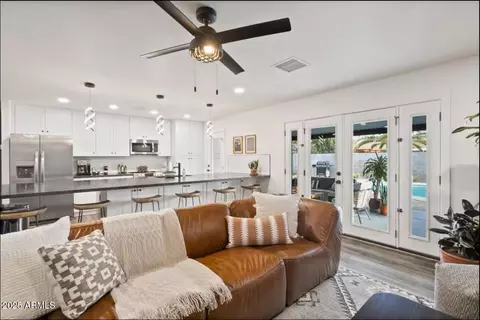 1515 E Verlea Dr, Tempe, AZ 85282 photo 4