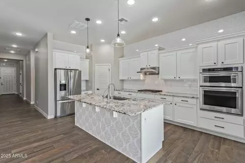 10329 E Nopal Ave, Mesa, AZ 85209 photo 5