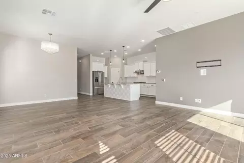 10329 E Nopal Ave, Mesa, AZ 85209 photo 8