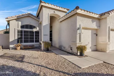 1911 S Saddle St, Gilbert, AZ 85233 photo 3