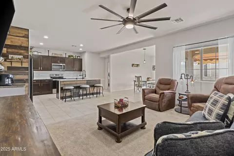 5013 S 112th Ave, Tolleson, AZ 85353 photo 4