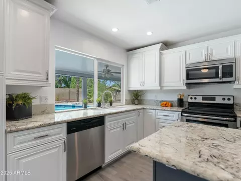 4532 E Grandview Rd, Phoenix, AZ 85032 photo 10