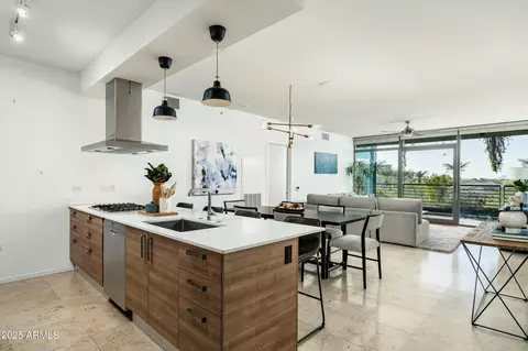 7120 E Kierland Blvd #311, Scottsdale, AZ 85254