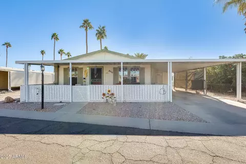 120 N Val Vista Dr #186, Mesa, AZ 85213