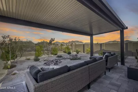 2156 W Sierra Sunset Trl, Phoenix, AZ 85085