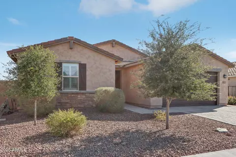 8823 N 186th Ave, Waddell, AZ 85355