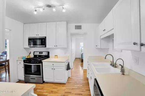 Kitchen - 303 W 9th St, Mesa, AZ 85201 photo 4 of 4