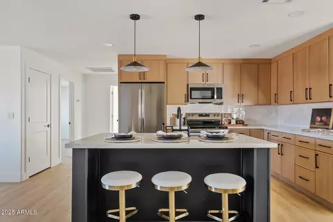 4129 Eugie Ave, Phoenix, AZ 85032