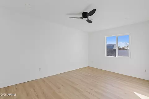 4129 Eugie Ave, Phoenix, AZ 85032 photo 13