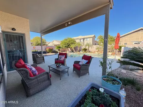 Exterior - 1878 E Oasis Dr, Tempe, AZ 85283 photo 3 of 4