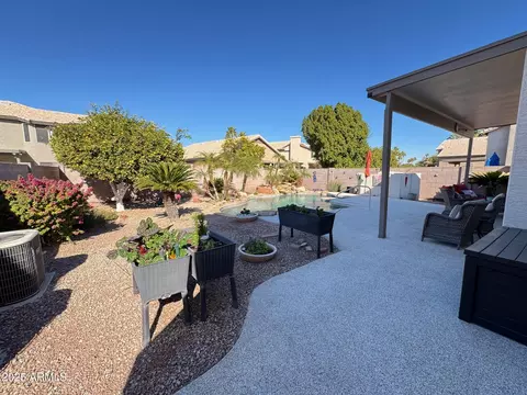 Exterior - 1878 E Oasis Dr, Tempe, AZ 85283 photo 4 of 4