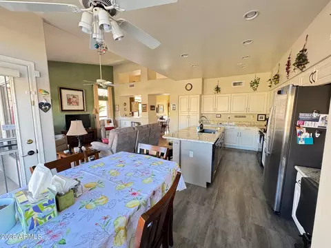 Kitchen - 1878 E Oasis Dr, Tempe, AZ 85283 photo 2 of 2
