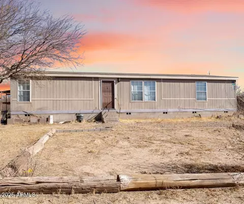 1227 N Evergreen Rd, Benson, AZ 85602
