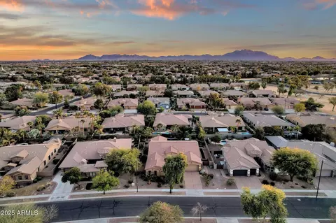View/Area - 4503 E Cabrillo Dr, Gilbert, AZ 85297 photo 6 of 22