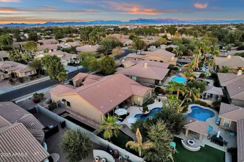 View/Area - 4503 E Cabrillo Dr, Gilbert, AZ 85297 photo 14 of 22