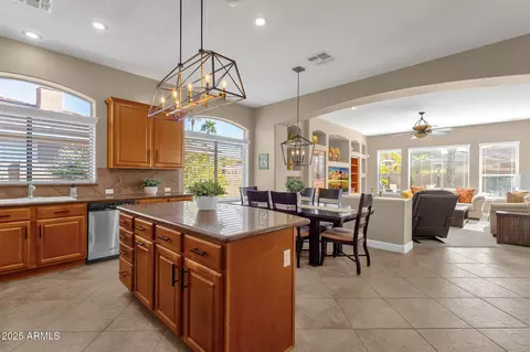 Kitchen - 4503 E Cabrillo Dr, Gilbert, AZ 85297 photo 4 of 5