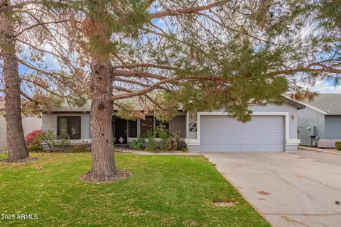 1427 E Irwin Ave, Phoenix, AZ 85042
