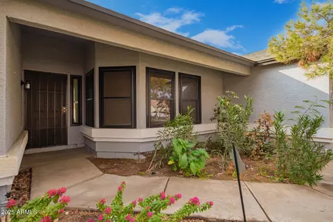 Exterior - 1427 E Irwin Ave, Phoenix, AZ 85042 photo 1 of 8