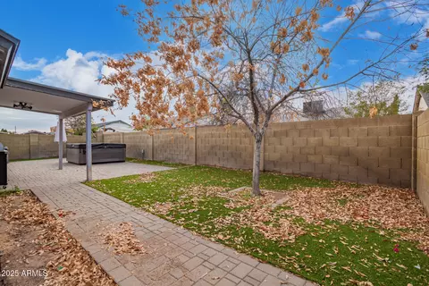 Exterior - 1427 E Irwin Ave, Phoenix, AZ 85042 photo 2 of 8